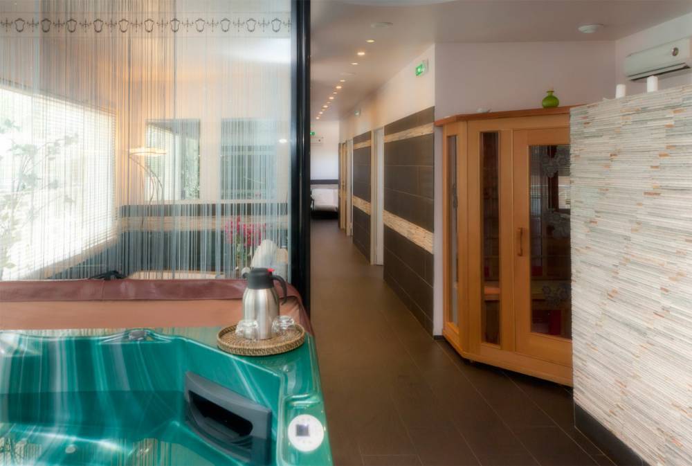 Hotel Les Jardins Lucciana  Exterior foto