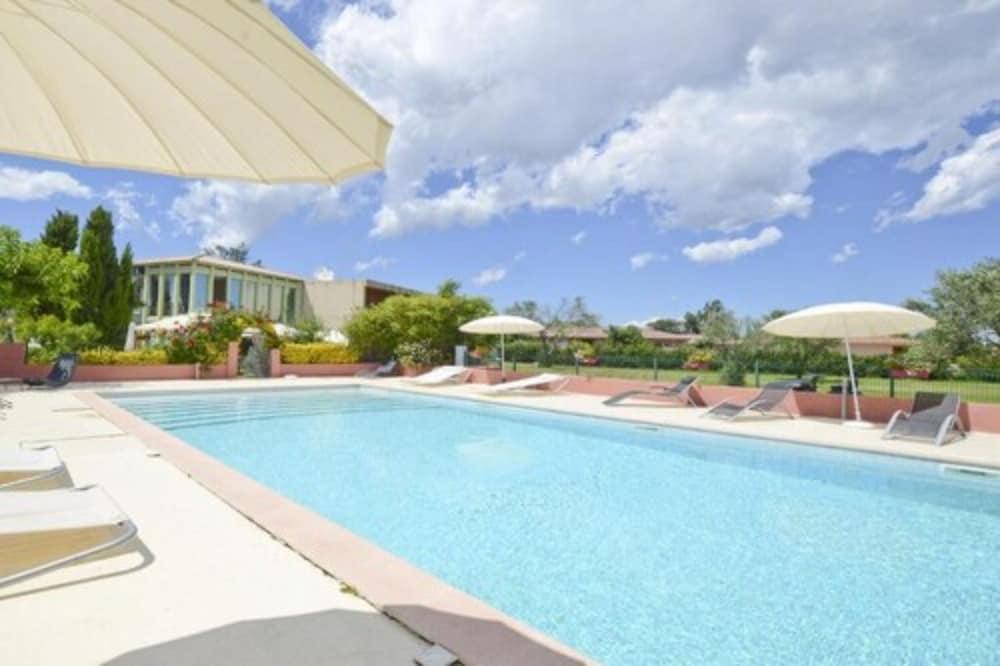Hotel Les Jardins Lucciana  Exterior foto