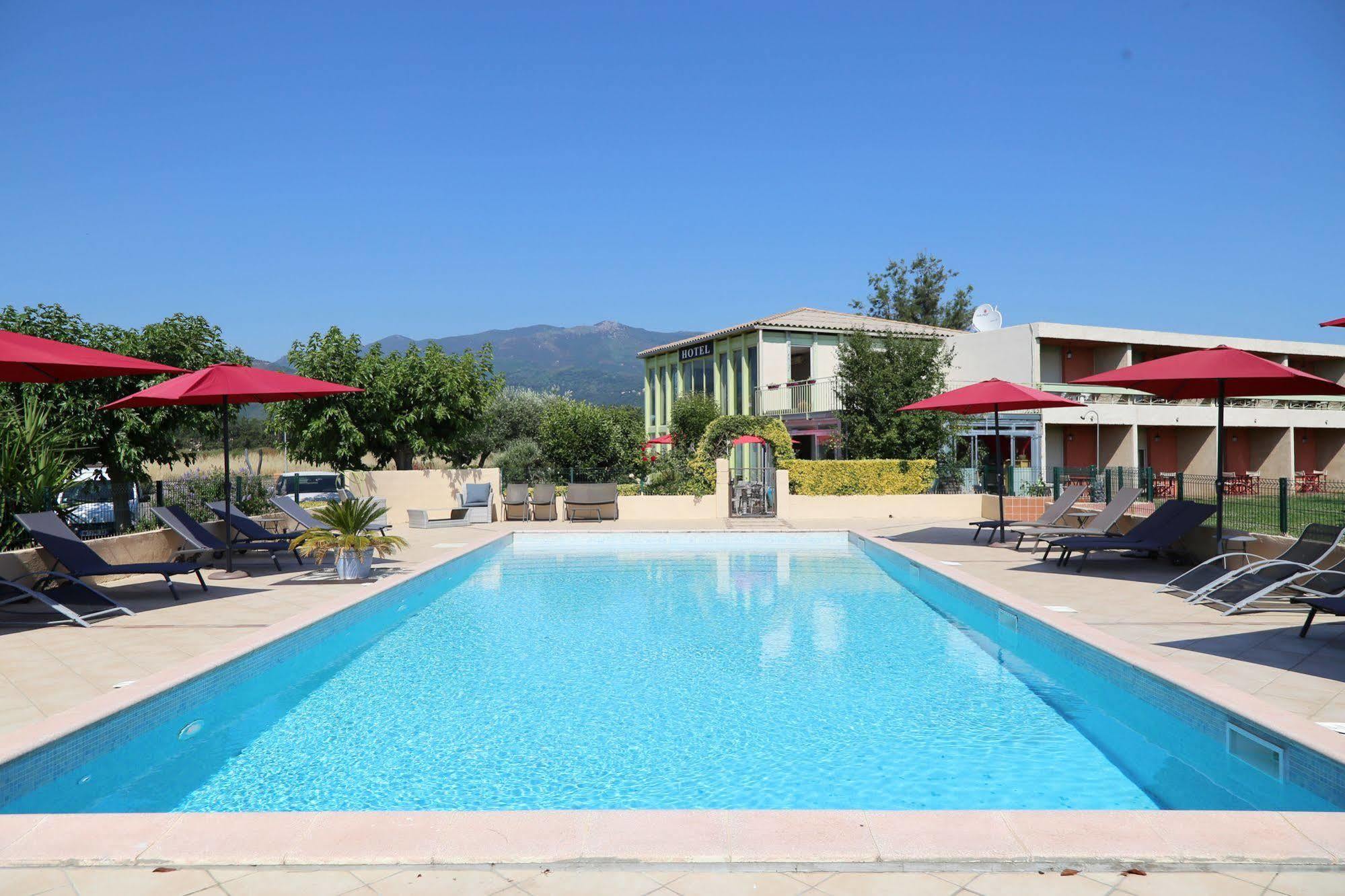 Hotel Les Jardins Lucciana  Exterior foto